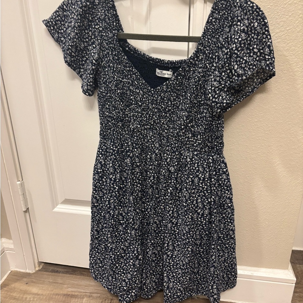 Hollister Navy and White Floral Dress